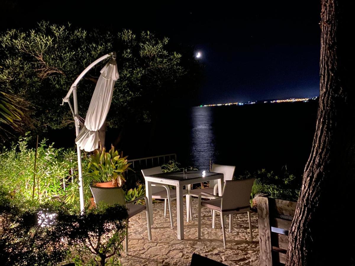 B&B Viadelmare Patù エクステリア 写真