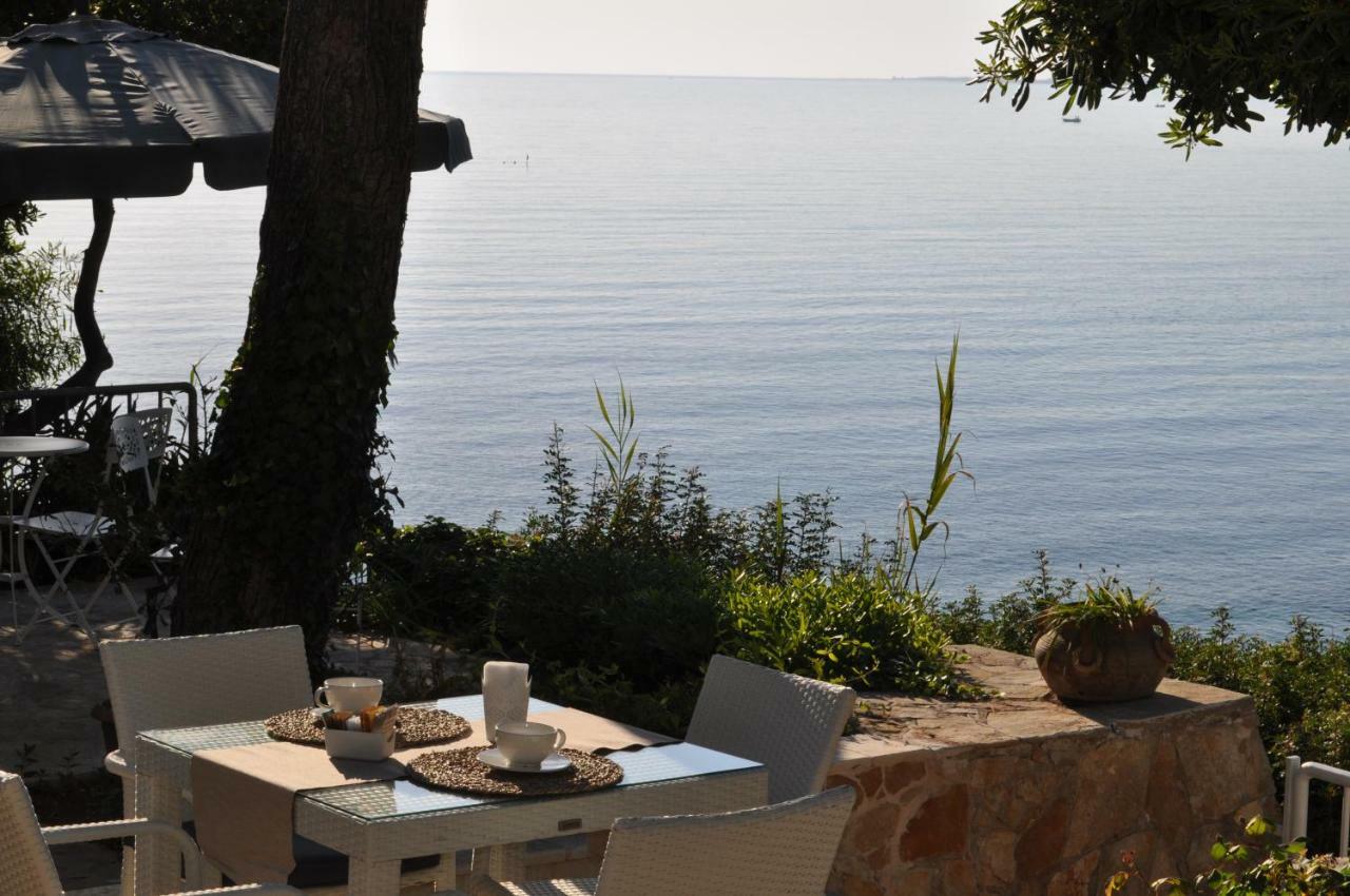 B&B Viadelmare Patù エクステリア 写真